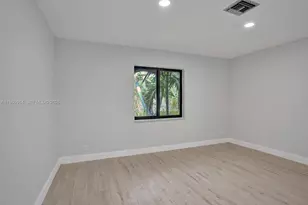 6 Chestnut Cir, Cooper City, FL 33026 - Photo 12