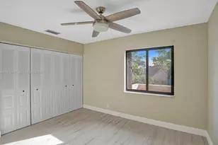 6 Chestnut Cir, Cooper City, FL 33026 - Photo 14