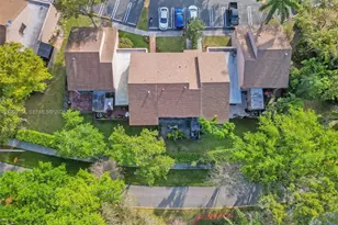 6 Chestnut Cir, Cooper City, FL 33026 - Photo 22