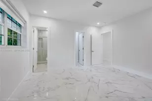 52 Camden Dr, Bal Harbour, FL 33154 - Photo 34