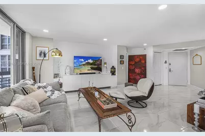 3500 Mystic Pointe Dr #604, Aventura, FL 33180 - Photo 6