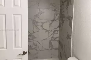 13060 Vista Isles Dr, Sunrise, FL 33325 - Photo 18