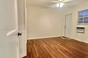 430 76th St, Miami Beach, FL 33141 - Photo 18