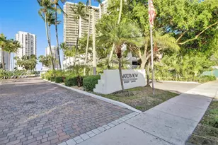 20515 E Country Club Dr, Aventura, FL 33180 - Photo 50