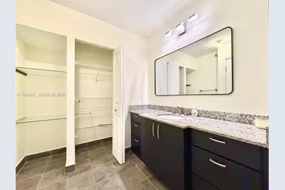 20515 E Country Club Dr #1642, Aventura, FL 33180 - Photo 18