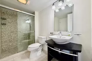 20515 E Country Club Dr, Aventura, FL 33180 - Photo 20