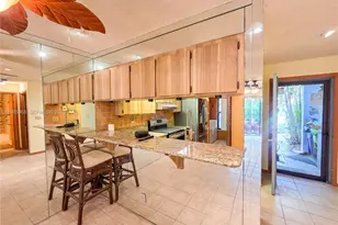 8044 NW 41 Ct, Sunrise, FL 33351 - Photo 4