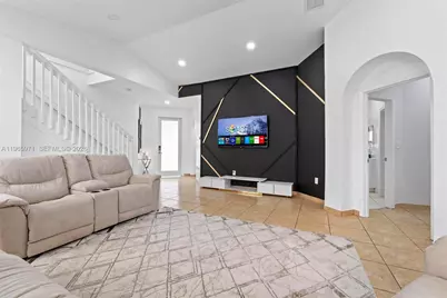 2328 NE 37th Ter, Homestead, FL 33033 - Photo 6