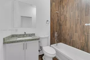 2176 NW 64th St, Miami, FL 33147 - Photo 26