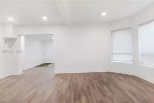 223 SW 1st Ct, Pompano Beach, FL 33060 - Photo 8