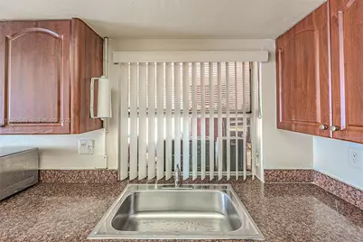 4541 NW 23rd St, Lauderhill, FL 33313 - Photo 14