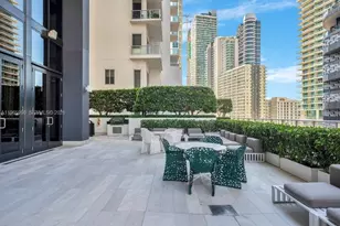 1010 Brickell Ave, Miami, FL 33131 - Photo 24