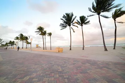 [Address not provided], Hollywood, FL 33019 - Photo 18