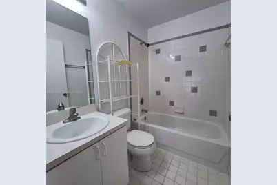 3214 San Remo Cir, Homestead, FL 33035 - Photo 12