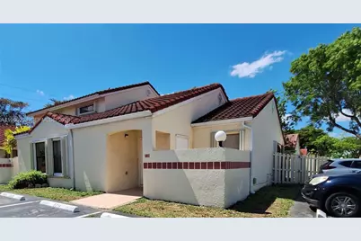 3214 San Remo Cir, Homestead, FL 33035 - Photo 1