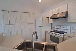 3214 San Remo Cir, Homestead, FL 33035 - Photo 8