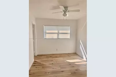 137 SW 5th Ct #1-3, Dania Beach, FL 33004 - Photo 2