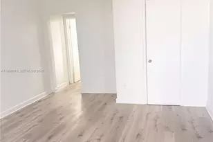 836 NW 10th St, Hallandale Beach, FL 33009 - Photo 1