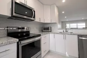 1501 S Ocean Blvd, Lauderdale by the Sea, FL 33062 - Photo 8