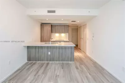 801 S Miami Ave #2708, Miami, FL 33130 - Photo 4