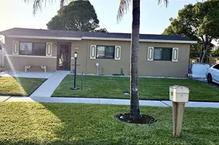 1481 SW 7th Terrace, Deerfield Beach, FL 33441 - Photo 8