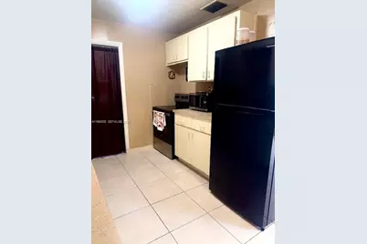 1481 SW 7th Ter, Deerfield Beach, FL 33441 - Photo 2