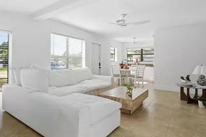 6213 NW 9th St, Margate, FL 33063 - Photo 6