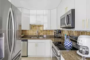 6213 NW 9th St, Margate, FL 33063 - Photo 10