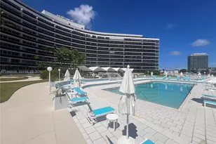900 Bay Dr, Miami Beach, FL 33141 - Photo 10