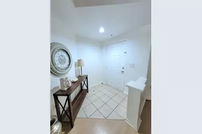 17145 N Bay Rd #4109, Sunny Isles Beach, FL 33160 - Photo 4