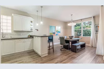 4716 NW 114th Dr, Coral Springs, FL 33076 - Photo 6