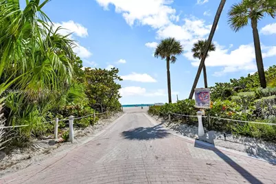 2155 Washington Ct #403, Miami Beach, FL 33139 - Photo 46