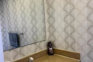 2840 Somerset Dr, Lauderdale Lakes, FL 33311 - Photo 16