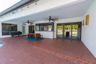 5201 Jefferson St, Hollywood, FL 33021 - Photo 20