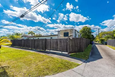 5201 Jefferson St, Hollywood, FL 33021 - Photo 30