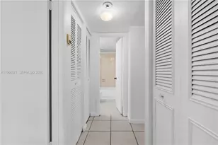 325 NW 72nd Ave, Miami, FL 33126 - Photo 12