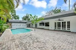 8501 SW 178th St, Palmetto Bay, FL 33157 - Photo 24