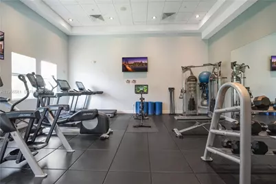 5300 NW 87th Ave #108, Doral, FL 33178 - Photo 32