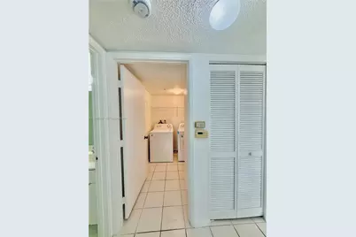 2334 S Cypress Bend Dr #505, Pompano Beach, FL 33069 - Photo 30