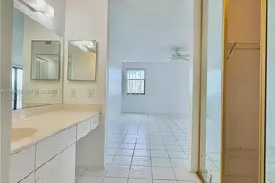 2334 S Cypress Bend Dr, Pompano Beach, FL 33069 - Photo 24