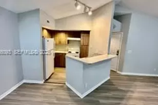 595 Vista Isles Dr, Sunrise, FL 33325 - Photo 22
