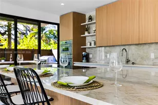 300 NE 48th St, Miami, FL 33137 - Photo 8