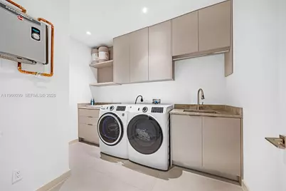 300 NE 48th St, Miami, FL 33137 - Photo 70