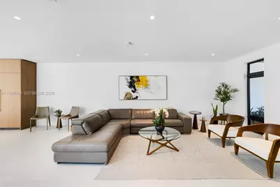 300 NE 48th St, Miami, FL 33137 - Photo 2