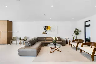 300 NE 48th St, Miami, FL 33137 - Photo 2