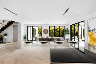 300 NE 48th St, Miami, FL 33137 - Photo 16