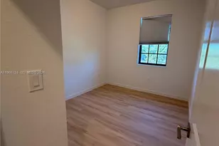 711 SW 11th St, Florida City, FL 33034 - Photo 16