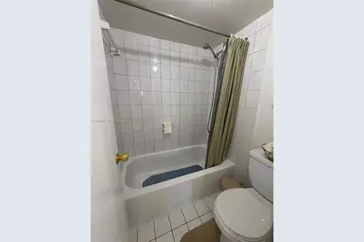 6190 W 19th Ave #205, Hialeah, FL 33012 - Photo 14