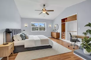 392 Payne Dr, Miami Springs, FL 33166 - Photo 2