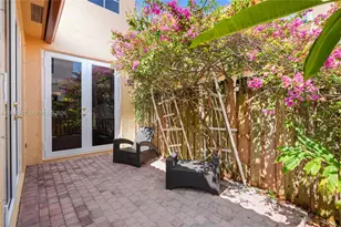 1282 Grant Ct, Hollywood, FL 33019 - Photo 32